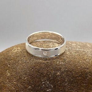 925 zilveren ring, mat en glanzend met zirkonia, wit