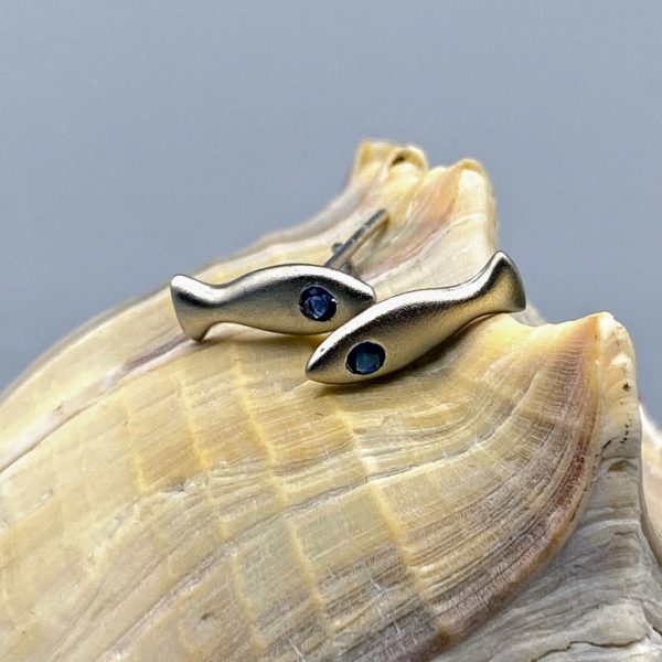 Oorstekers 925 zilver maritiem vis met blauw oog
