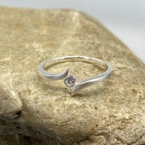 925 zilveren ring, mat en glanzend met zirkonia steen, wit
