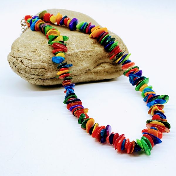 Muschelchipskette, verschiedene Farben